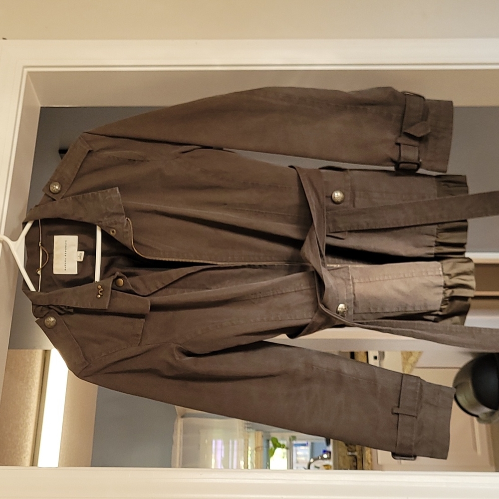 Banana Republic army green jacket